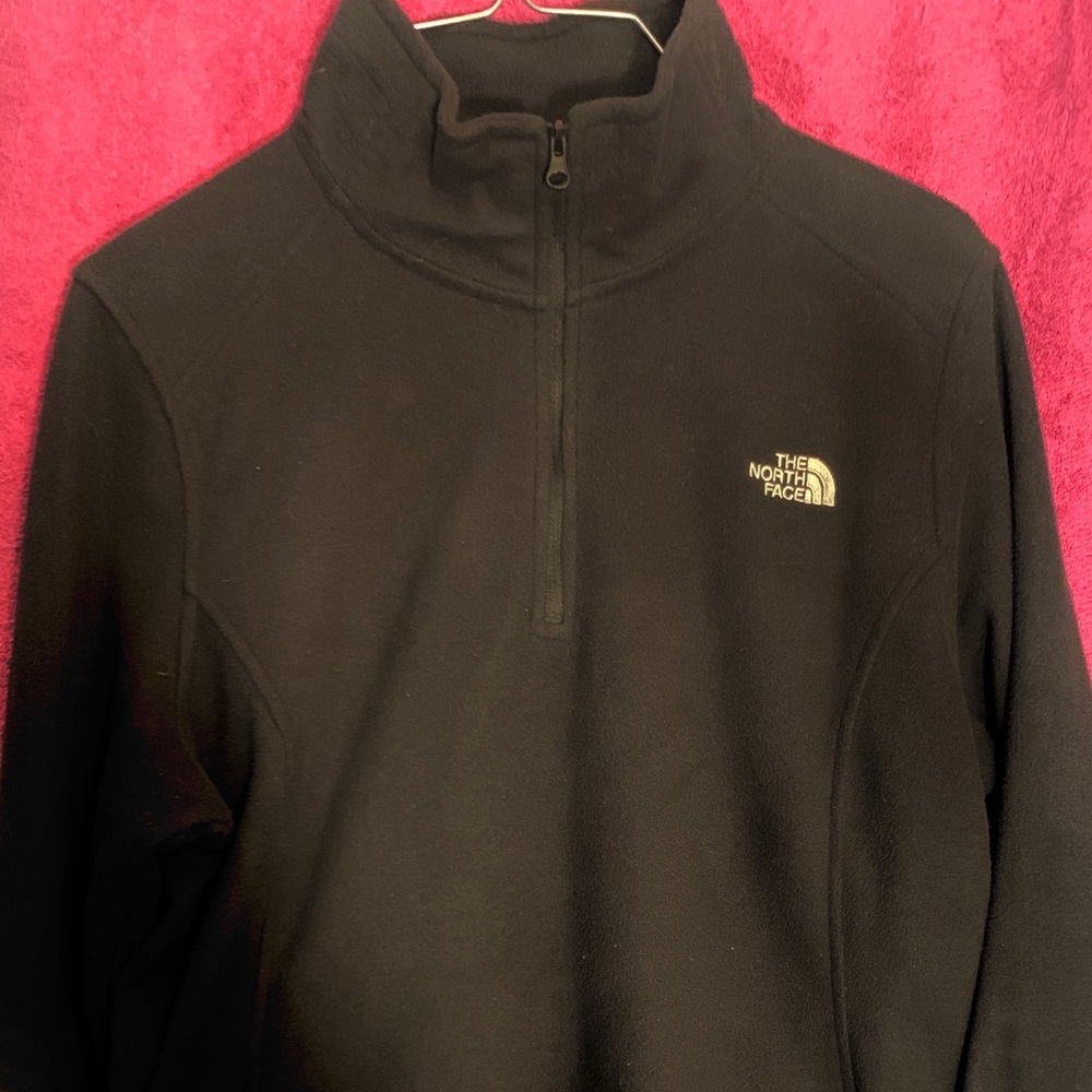 North Face fleece pullover zip up